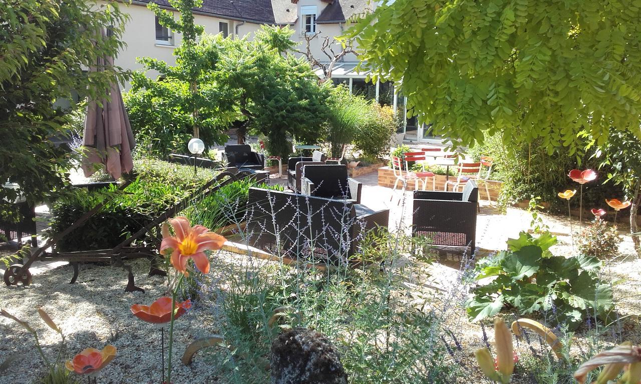 Logis Hôtel Ici m'aime Rouvray  Esterno foto